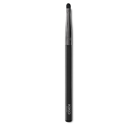 KIKO MILANO - Eyes 53 Precision Shader Brush Precision eye brush with natural fibers for blending KIKO MILANO - Eyes 53 Precision Shader Brush Precision eye brush with natural fibers for blending