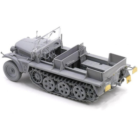 Dragon Models Sd.Kfz.10 Ausf.B, 1942 Production Model Building Kit, Scale 1/35 Dragon Models Sd.Kfz.10 Ausf.B, 1942 Production Model Building Kit, Scale 1/35