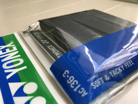 YONEX Japan 0.8mm Wet Super Soft Grip Ac136-3 Black 3 Wraps (yac136-3b007f) Badminton Tennis Squash YONEX Japan 0.8mm Wet Super Soft Grip Ac136-3 Black 3 Wraps (yac136-3b007f) Badminton Tennis Squash