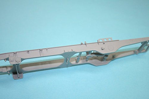 Dragon Models Sd.Kfz.7 8(t) 1943 Production Model Kit (1/35 Scale)