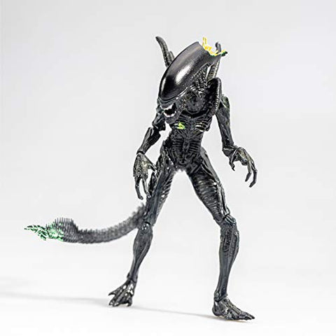 Hiya Toys Alien vs. Predator: Blowout Alien Warrior 1:18 Scale Action Figure, Multicolor