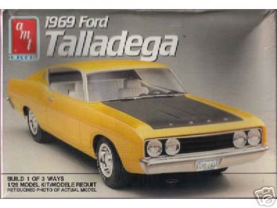 AMT 1969 Ford Talladega 3 in 1 kit