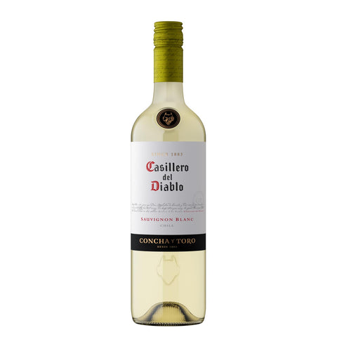 Casillero del Diablo Sauvignon Blanc White Wine | Chile, Fresh & Fruity (Case of 6 x 75cl)