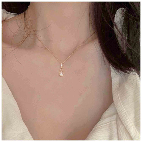 Yheakne Vintage Tiny Teardrop Crystal Necklace Choker Gold Rhinestone Dot Pendant Necklace Chain Water Drop Choker Necklace Minimalism Necklace Chain Jewelry for Women and Girls