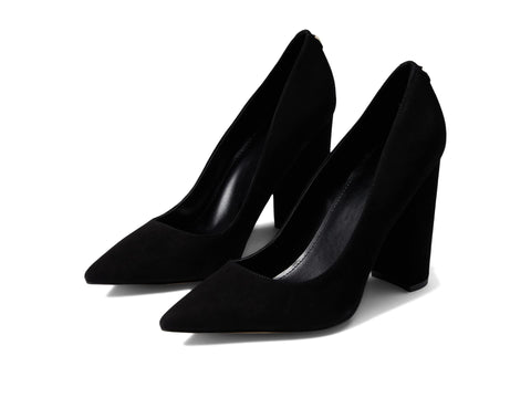 GUESS Women's Abagail Pump, Black, 10