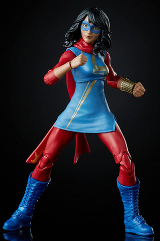 Hasbro Marvel Legends Series Gamerverse 6-inch Collectible Ms. Marvel Action Figure Toy, Ages 4 and Up
