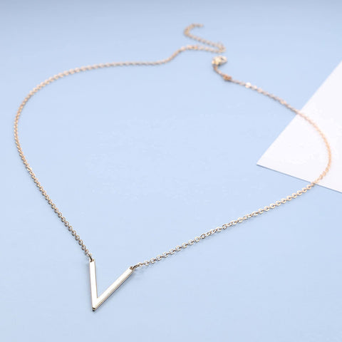 Yheakne Letter V Pendant Necklace Monogram Necklace Choker Minimalist Initial V Necklace Simple Everyday Necklace Chain Jewelry for Women and Girls