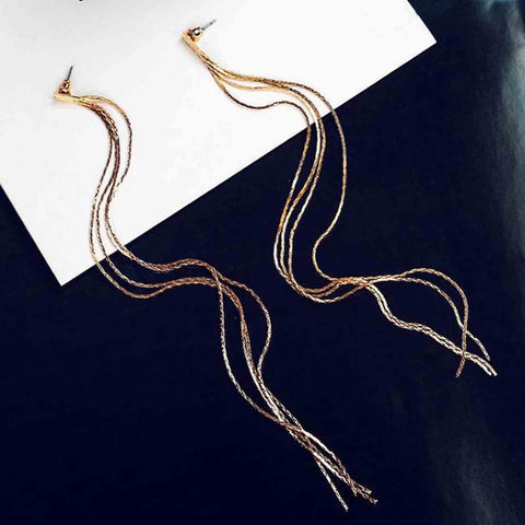 Yheakne Punk Long Linear Drop Earrings Gold Chandelier Chain Earrings Dangle Chain Tassel Earrings Sleek Metal Chain Earrings Jewelry for Women and Girls Gifts