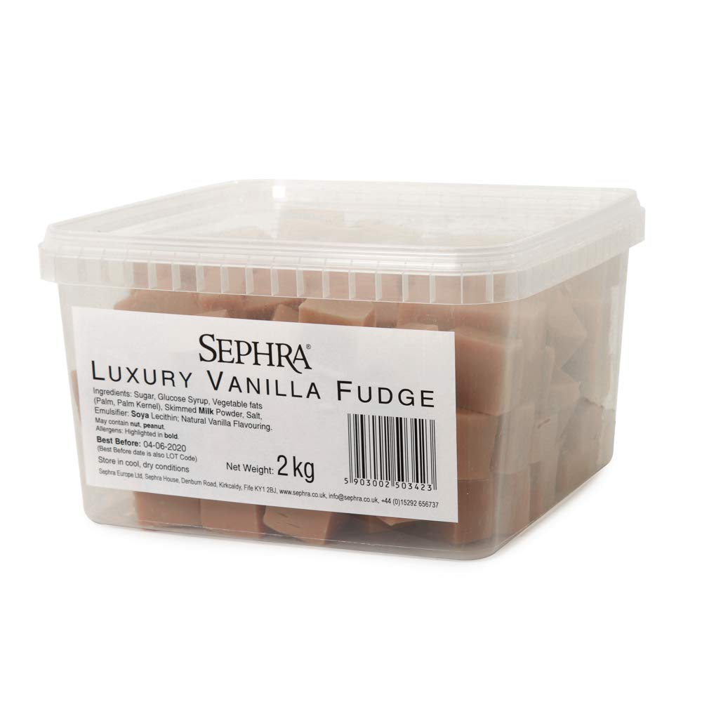 Sephra Vanilla Fudge 2kg - Fudge Cubes in a Resealable Plastic Tub - Confectionery Treat or Use for Dipping, Baking, Decorating or Topping Waffles, Crepes and Ice Cream Sundaes, Pack of 1