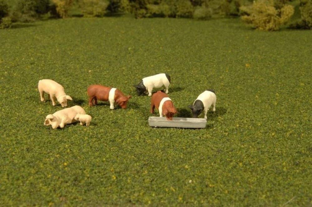 Bachmann Trains 33168 Scene Scapes Figures - Pigs (7Pcs/pack) - O Scale, Prototypical Colors