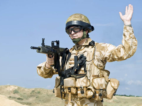 Posterazzi PSTZAB100062M British Royal Commando in Action Photo Print, 11 x 17, Multi