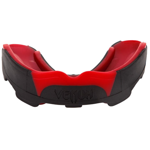 Venum Unisex Predator Mouthguard, Multicolor (Black/Red), One size