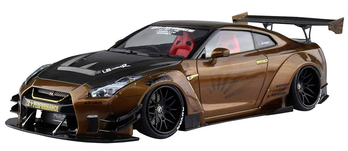 Aoshima LB Works R35 GT-R (Type 2 Ver.) 1:24 Scale Model Kit
