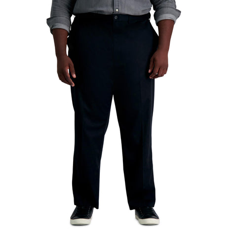 Haggar Men's Premium No Iron Khaki Classic Pleat Front Standard and Big & Tall Sizes, Black Bt, 52W x 30L