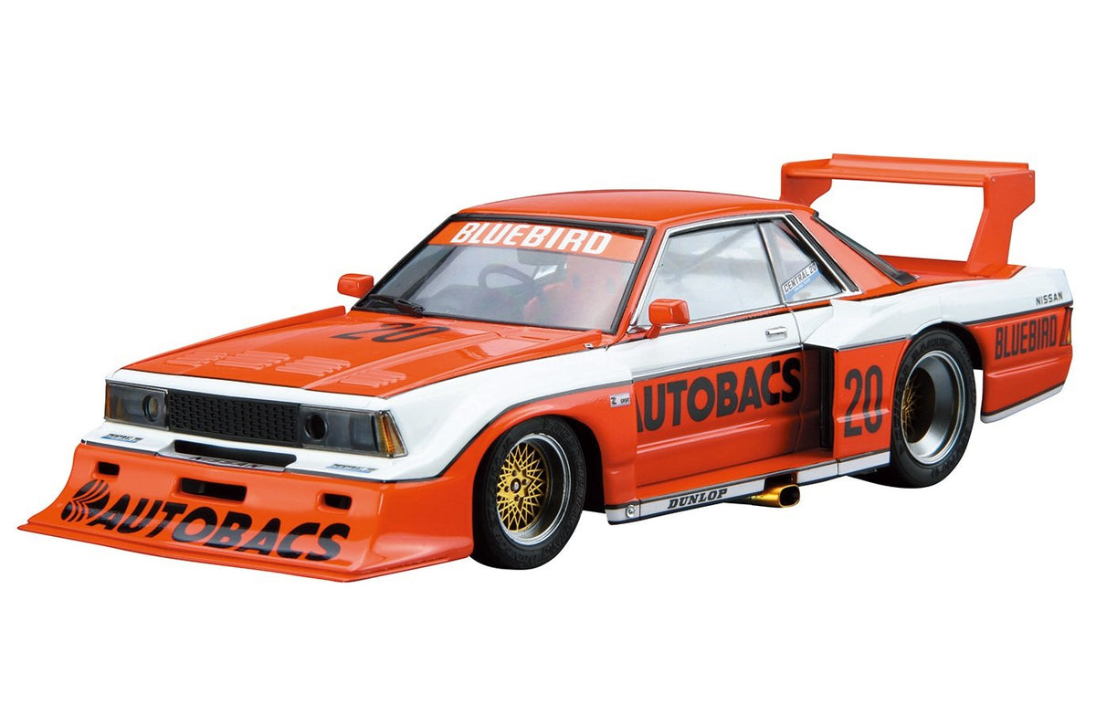 Aoshima 1/24 Model Car No.24 Nissan KY910 Bluebird Super Silhouette '83 Model Kit(Japan Import)