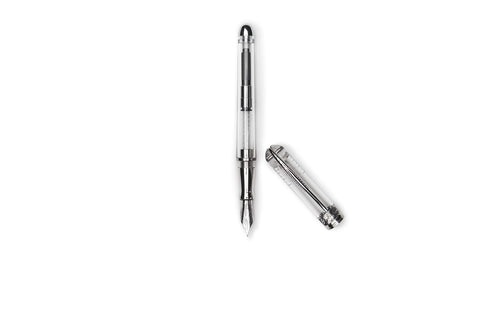 Pineider Avatar UR Demo Fountain Pen Clear M White