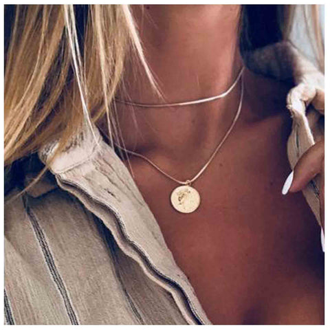 Yheakne Boho Layered Coin Necklace Choker Gold Medallion Pendant Necklace Round Disc Necklace Vintage Snake Chain Necklace Jewelry for Women and Girls