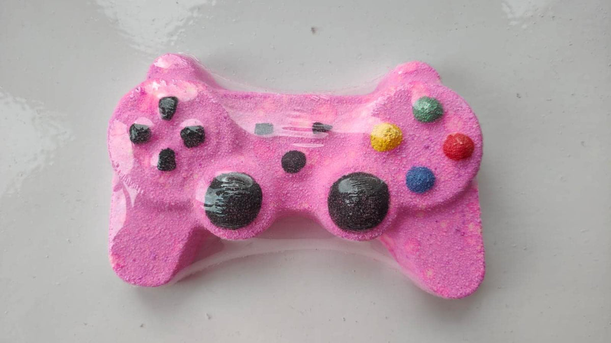 Bath Bombs for Kids,Kids Bath Bombs,Colourful Fizzy Controller with Almond Oil & Natural Minerals,Safe for Sensitive Skin. Making Bath Games for Kids Fun & Enjoyable(Strawberry & Cream)