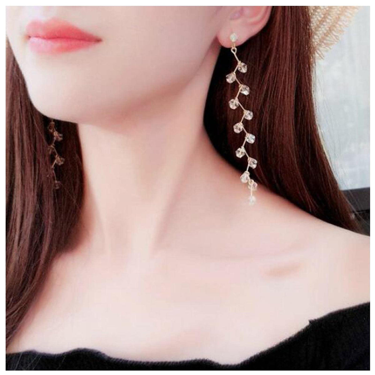 Yheakne Boho Rhinestone Leaf Earrings Gold Crystal Drop Earring Long Chain Tassel Dangle Earrings Jewelry for Women and Girls Gifts