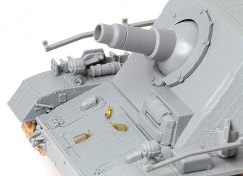 Dragon Models Sturmpanzer Ausf.I als Befehlspanzer (Umbau Fahrgestell Pz.Kpfw.IV Ausf.G) Building Kit (1/35 Scale)