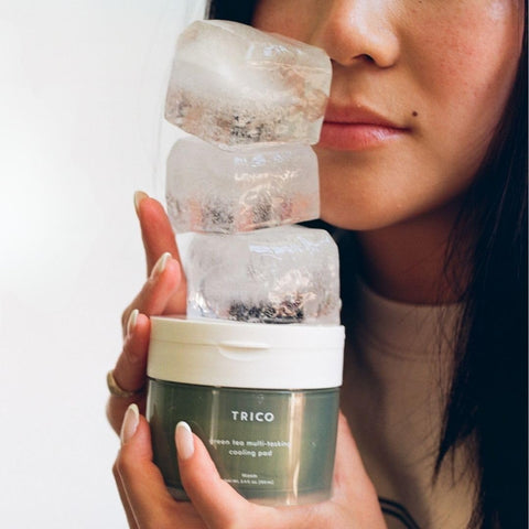 Green Tea Multi-Tasking Cooling Pad, 3-1 Korean Toner Pads with Depuffing, Cooling & Moisturizing Effects for All Skin Types - Green Tea Water from Jeju Island, Lemon & Honey Extract - 90 Pads