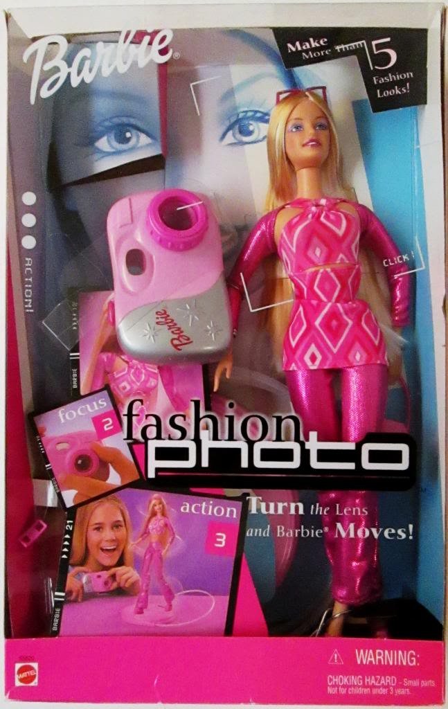 Barbie Fashion Photo Doll - Turn Lens Moves! (2001)
