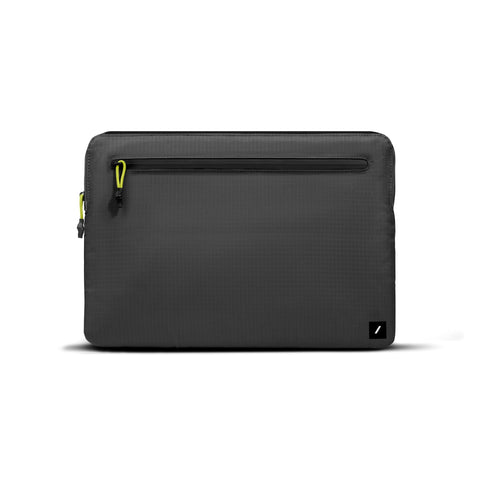 Native Union Ultralight Sleeve - Durable, Lightweight, Sustainable - Made of 100% Recycled Ripstop Fabric - Compatible with MacBook Pro 16” M4 (2019 & later), MacBook Pro 15”, MacBook Air 15” - Black