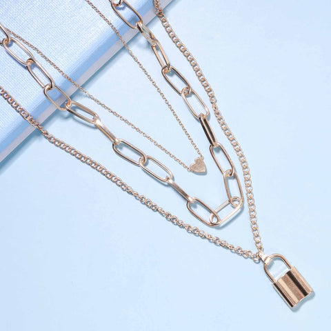 Yheakne Punk Layered Heart Choker Necklace Gold Lock Pendant Necklace Chunky Paper Clip Chain Necklace Vintage Statement Necklace Chain Jewelry for Women and Girls Gift