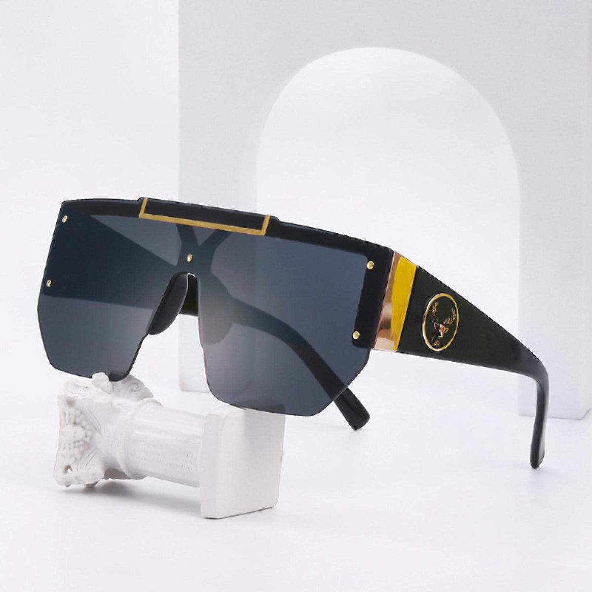 BANLV European and American large frame one-piece sunglasses men's outdoor sunglasses women's personality one-piece glasses