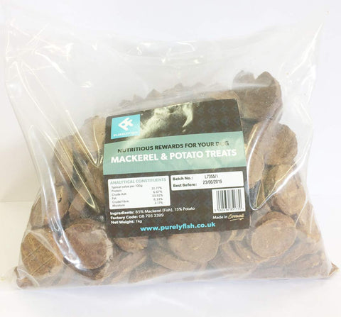 Purely Fish Mackerel & Potato Dog Treats 900g Bag