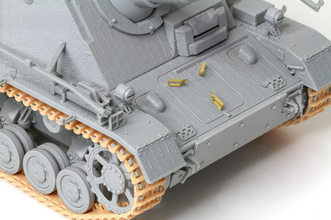 Dragon Models Sturmpanzer Ausf.I als Befehlspanzer (Umbau Fahrgestell Pz.Kpfw.IV Ausf.G) Building Kit (1/35 Scale)