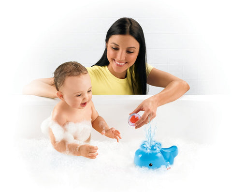 Fisher-Price Brilliant Basics Spray 'N Lights Bath Whale