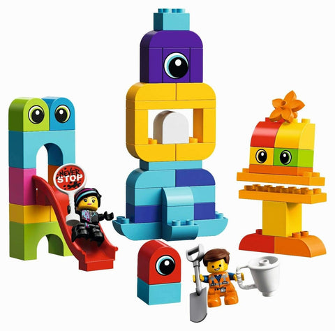 LEGO DUPLO THE LEGO MOVIE 2 Emmet and LucyÃƒÂ¢Ã¢â€šÂ¬Ã¢â€žÂ¢s Visitors from the DUPLO Planet 10895 Building Bricks, 2019 (53 Pieces)
