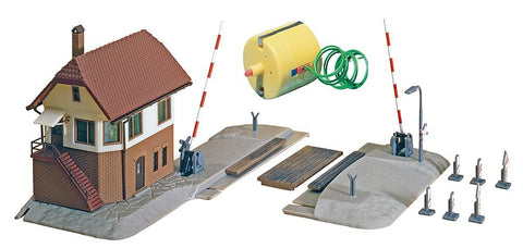Faller 222170 Grade x-ing with Tower & mtr N Scale Building Kit