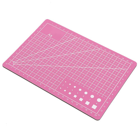Clear Cutting Mat Sewing Self Healing Sewing Mat Pad A5 Mini Metric Cutting Mats For Crafts Cutting Board for DIY Handmade Quilting Sewing and Arts & Crafts Projects Tool (Pink)