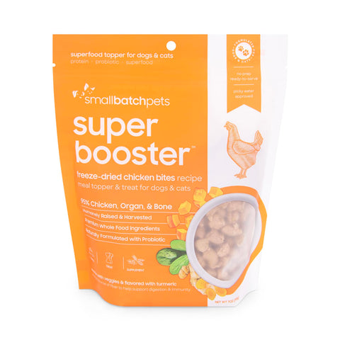 smallbatch Pets Freeze-Dried Chicken Bites for Dogs & Cats, 7 oz, Made in The USA, Organic Produce, Humanely Sourced Meat, Single Source Protein, Mixer & Topper, Healthy, with Tumeric and Probiotics