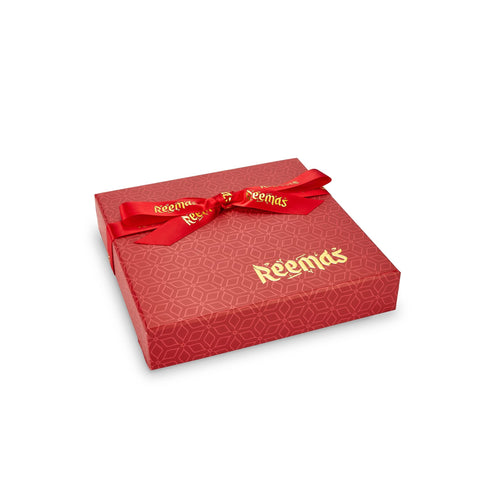 REEMAS GOURMET Dried Fruit Dates Filled with Nuts (Hazelnut Pistachio Pecan Almond Cashew) 8 Pcs - Healthy Gift Box - No Added Sugar - Vegan Premium Medjool Mabroom