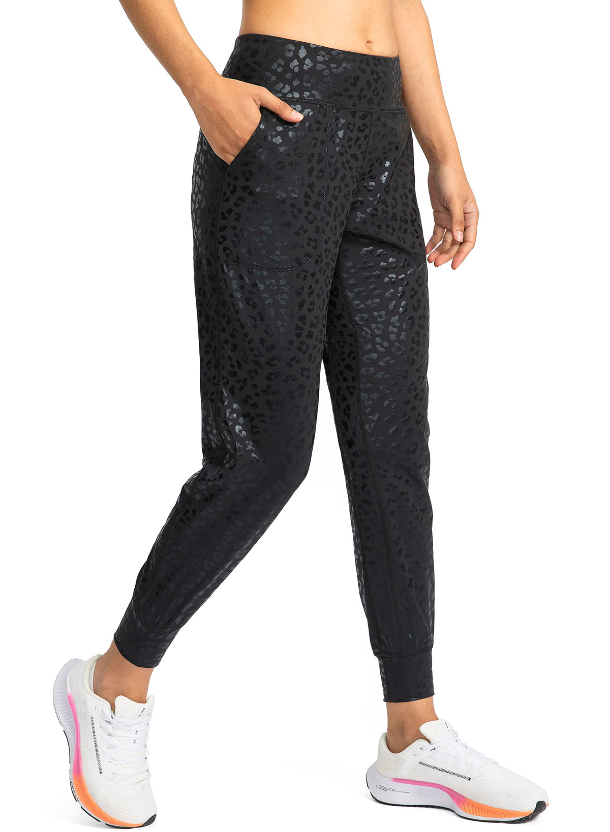 Soothfeel Women's Joggers with Zipper Pockets High Waisted Athletic Workout Yoga Pants Joggers for Women Regular (Black Leopard, Large)