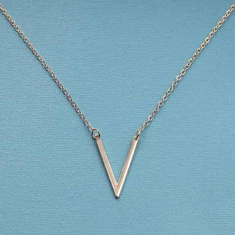 Yheakne Letter V Pendant Necklace Monogram Necklace Choker Minimalist Initial V Necklace Simple Everyday Necklace Chain Jewelry for Women and Girls