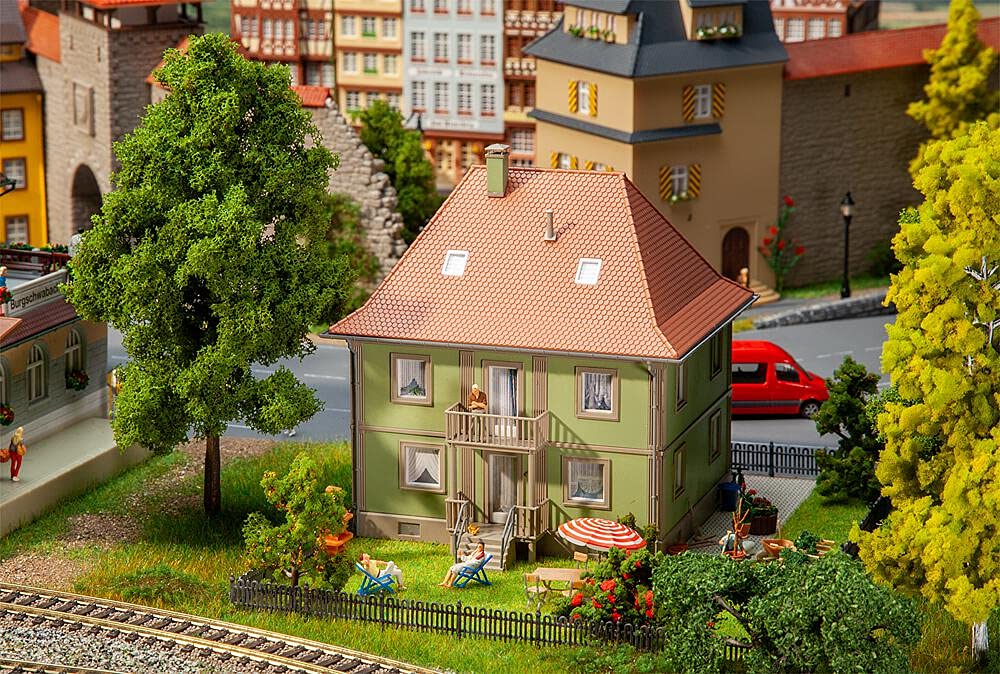 130682 Faller HO Scale 1:87 Kit of KirchstraÃƒÆ’Ã…Â¸e 5 Residential Building - New 2021