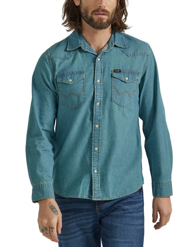 Wrangler Men's Iconic Denim Regular Fit Snap Shirt, Grit Wash, Medium