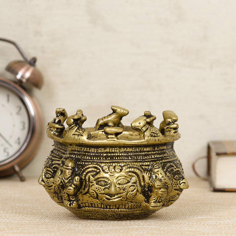 eCraftIndia Brass Auspicious Nandi Kalash for Religious Offerings