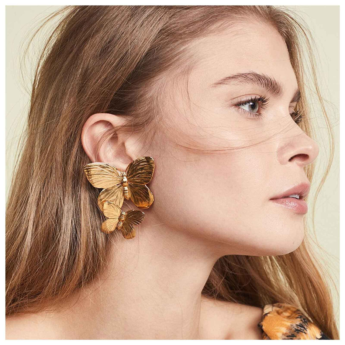 Dervivea Bohemia Big Butterfly Earrings Gold Dangle Drop Stud Earrings Punk Double Butterflies Element Earrings Gold Exaggerated Earrings Jewelry for Women and Girls
