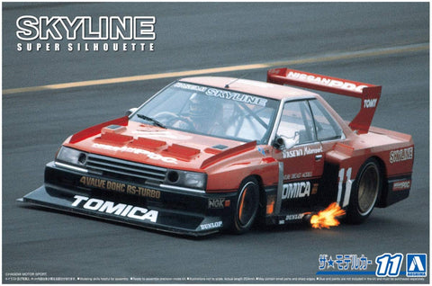 Aoshima Nissan KDR30 Skyline Super Silhouette ÃƒÂ¢Ã¢â€šÂ¬Ã¢â€žÂ¢82 1:24 Scale Model Kit