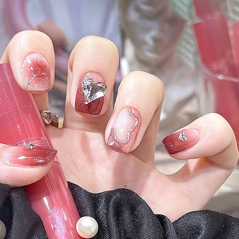 24 Pcs Press On Nails Short, Fake Nails Almond Glue On Nails, Square False Nails With Glue, Full Cover Heart Diamond Nail With Shine Fake Nails Acrylic Nails for Women And Girls(Z545)