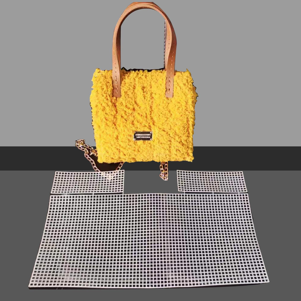 Allazone 39 PCS Clear Plastic Mesh Canvas Sheets for Embroidery, Plastic Canvas Plastic Mesh Sheets with 2 Color Acrylic Yarn for DIY Sewing Bag
