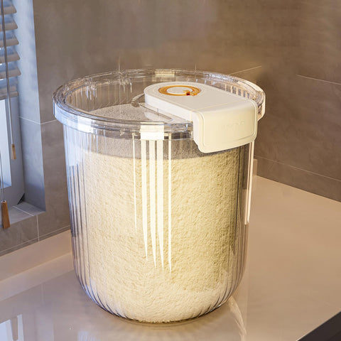 PENCK 20lbs Rice Holder Dispenser Airtight Flour Storage Container Plastic Food Bin Cereal Grain Organizer Box with Locking Lid & Measuring Cup, 5-10kg Capacity, Clear