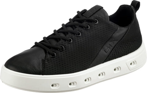 ECCO Women's Street 720 Vented Retro Sneaker, Black, 7-7. 5