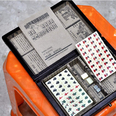 NUOBESTY Chinese Mahjong Game Set Traditional Mahjong with Antique Case and English Manual for Party Toys Favor 1 Set