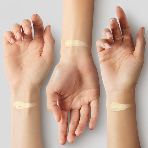 essence | Keep Me Covered Concealer (10 | Pale)| Lightweight, Non-Comedogenic, Buildable Coverage | Vegan, Cruelty Free & Paraben Free